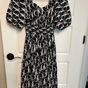 Elegant Black and White Patterned Dress